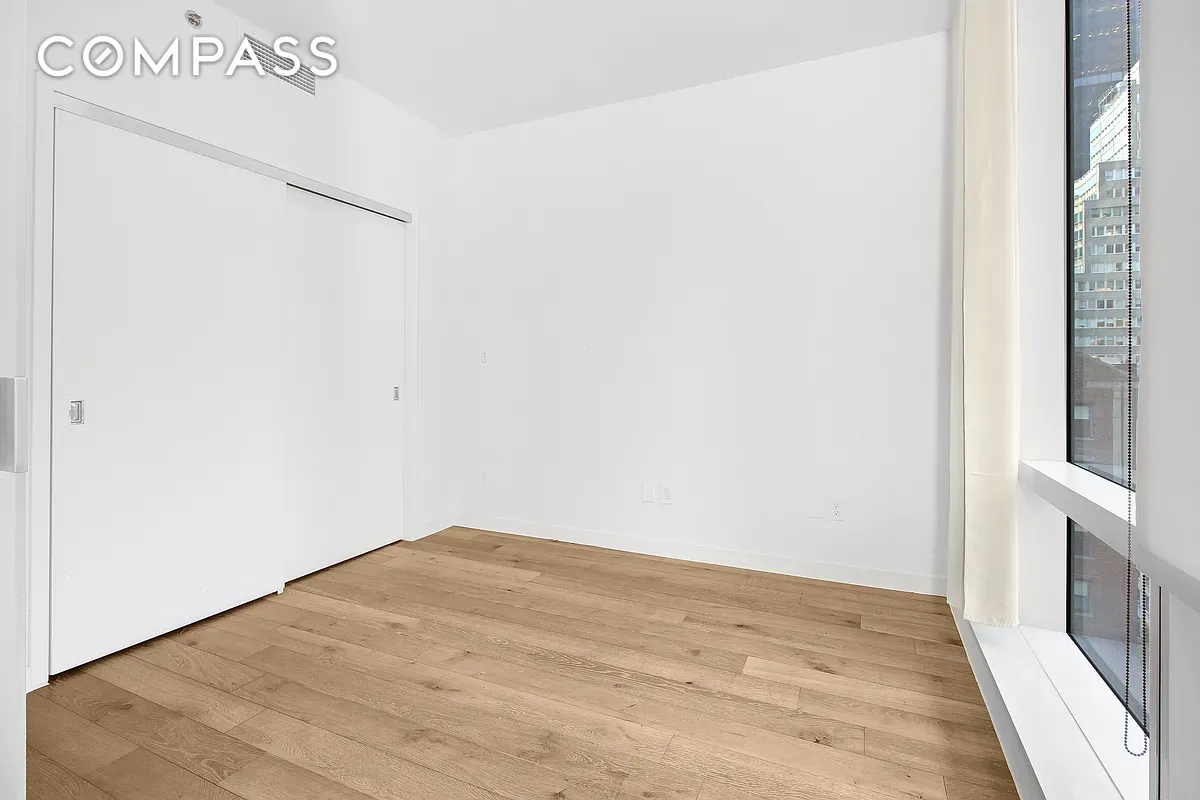325 Lexington Avenue 15C