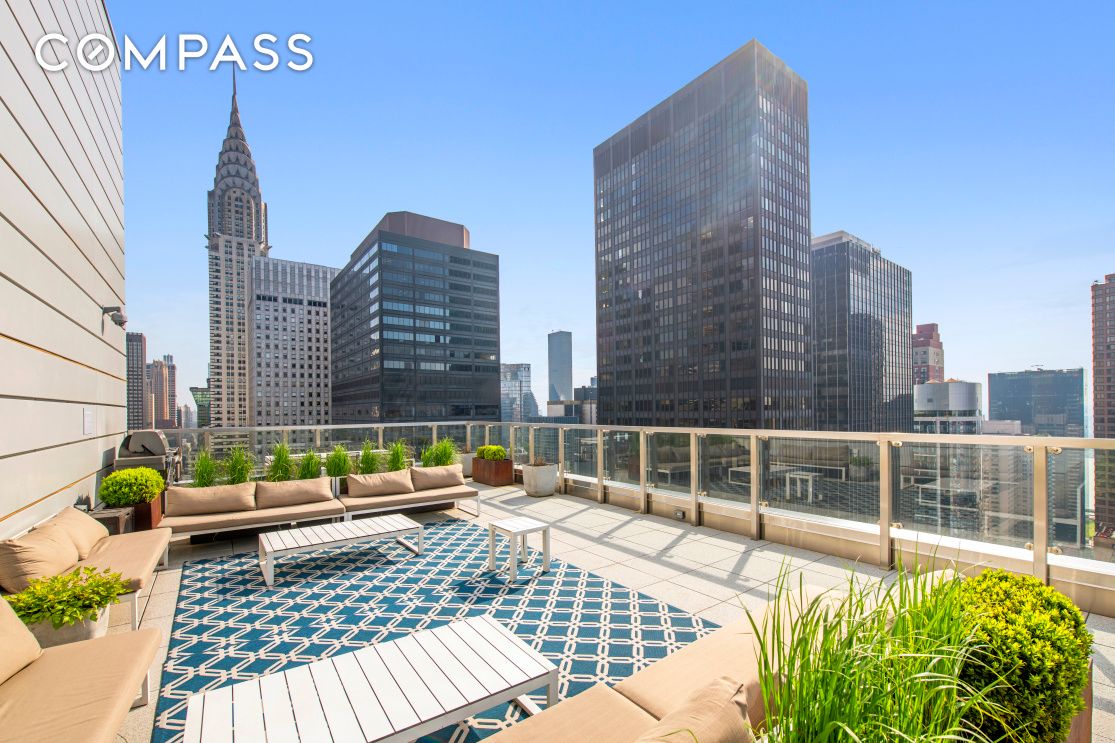 325 Lexington Avenue 15C