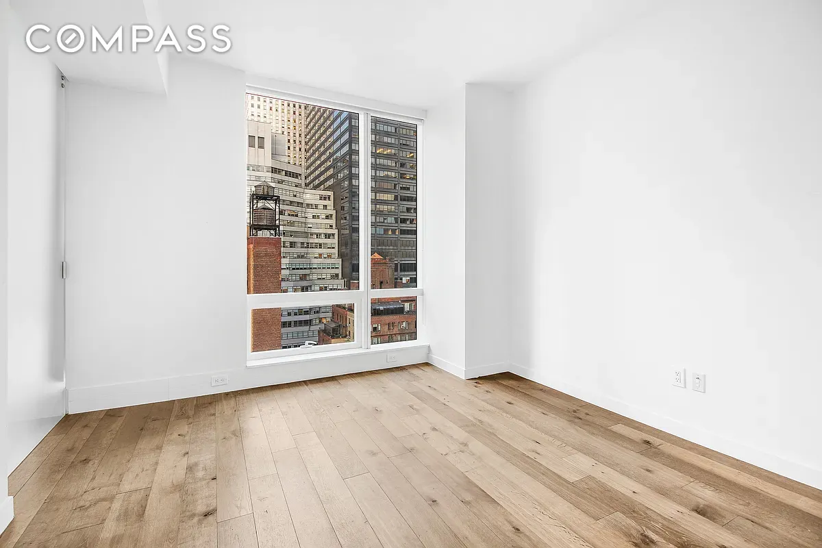 325 Lexington Avenue 15C