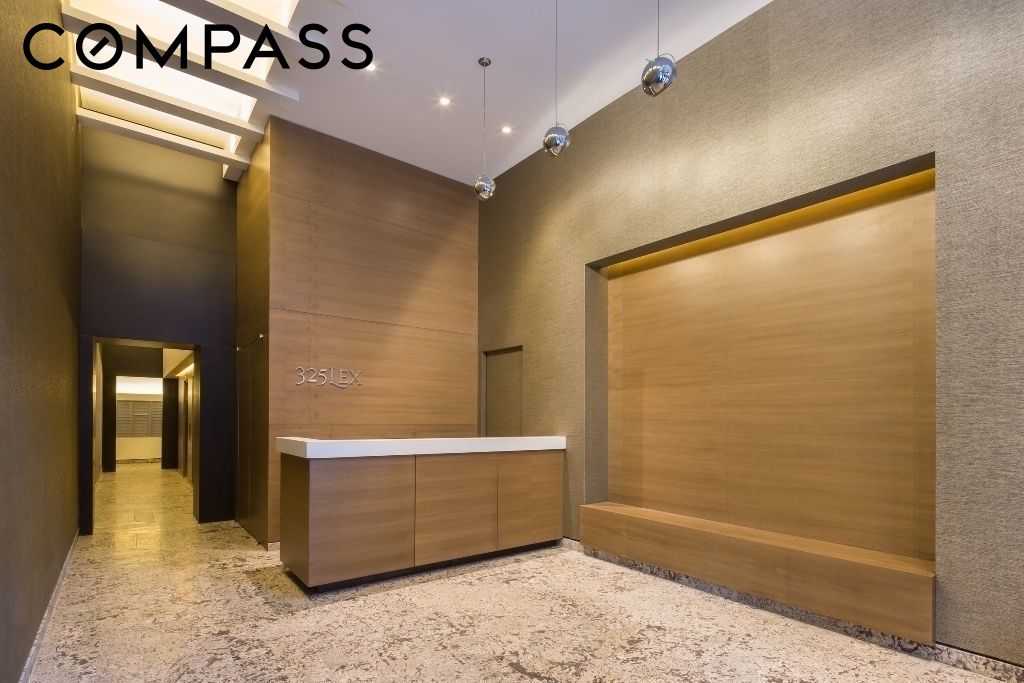 325 Lexington Avenue 15C