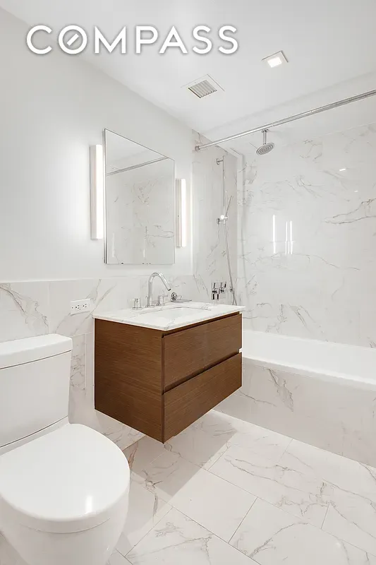 325 Lexington Avenue 15C