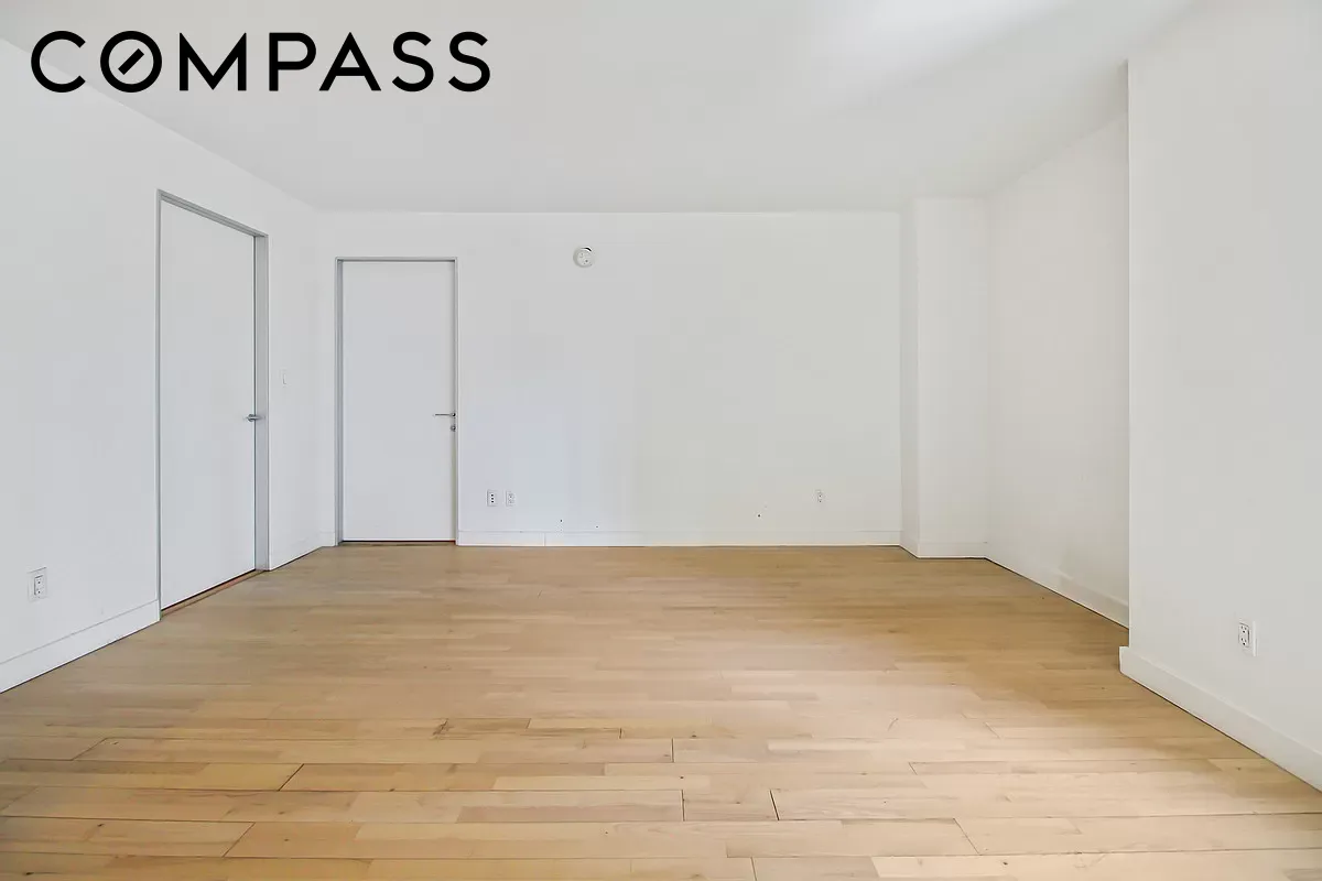322 W 57th Street 38Q