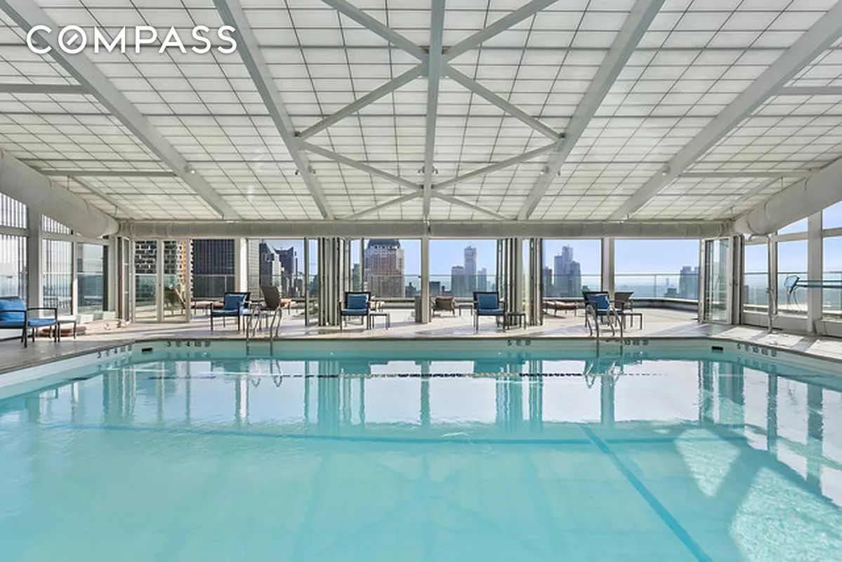 322 W 57th Street 38Q