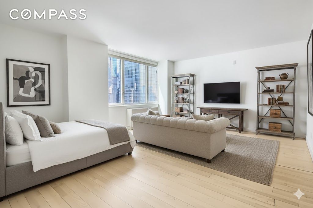 322 W 57th Street 38Q