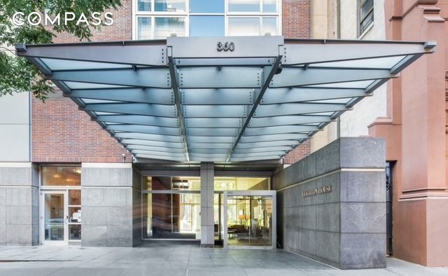 360 E 88th Street 18D