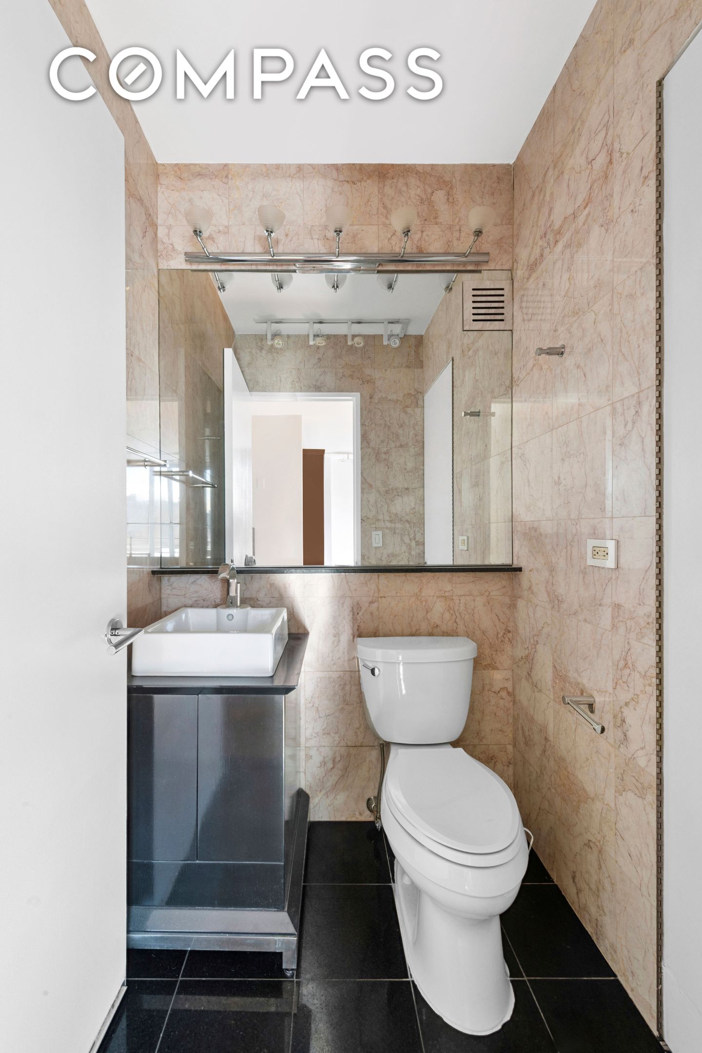 360 E 88th Street 18D