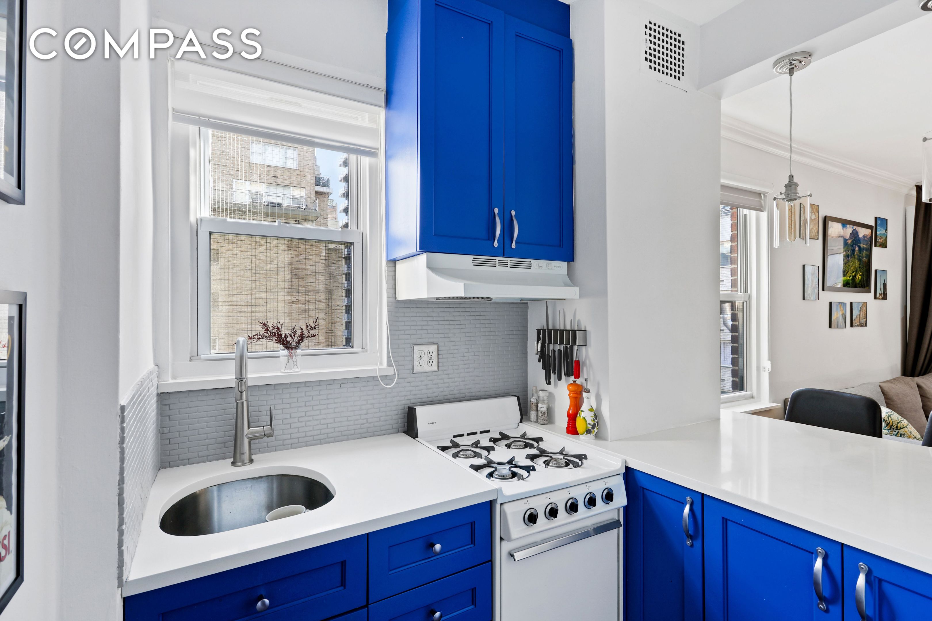 310 E 49th Street 9C