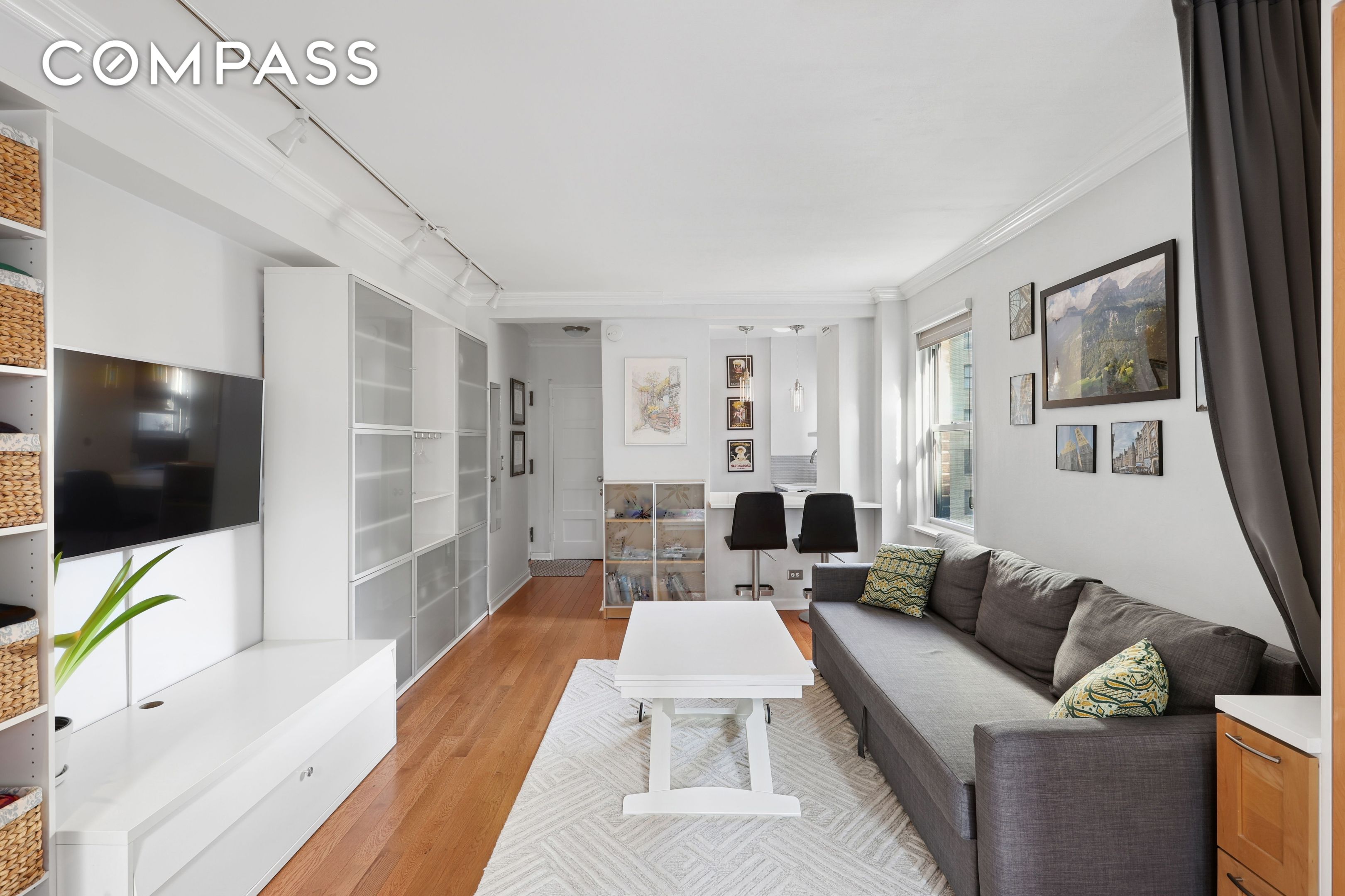 310 E 49th Street 9C