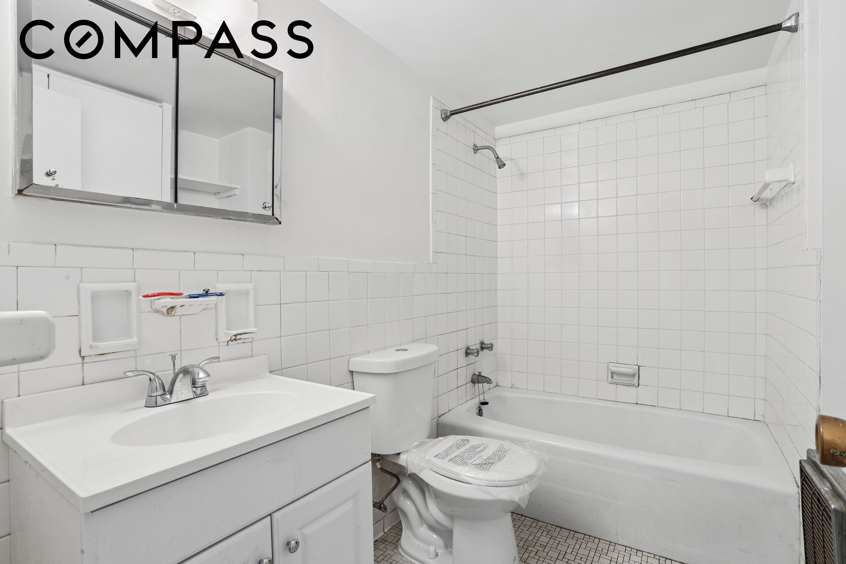 330 E 49th Street 7M