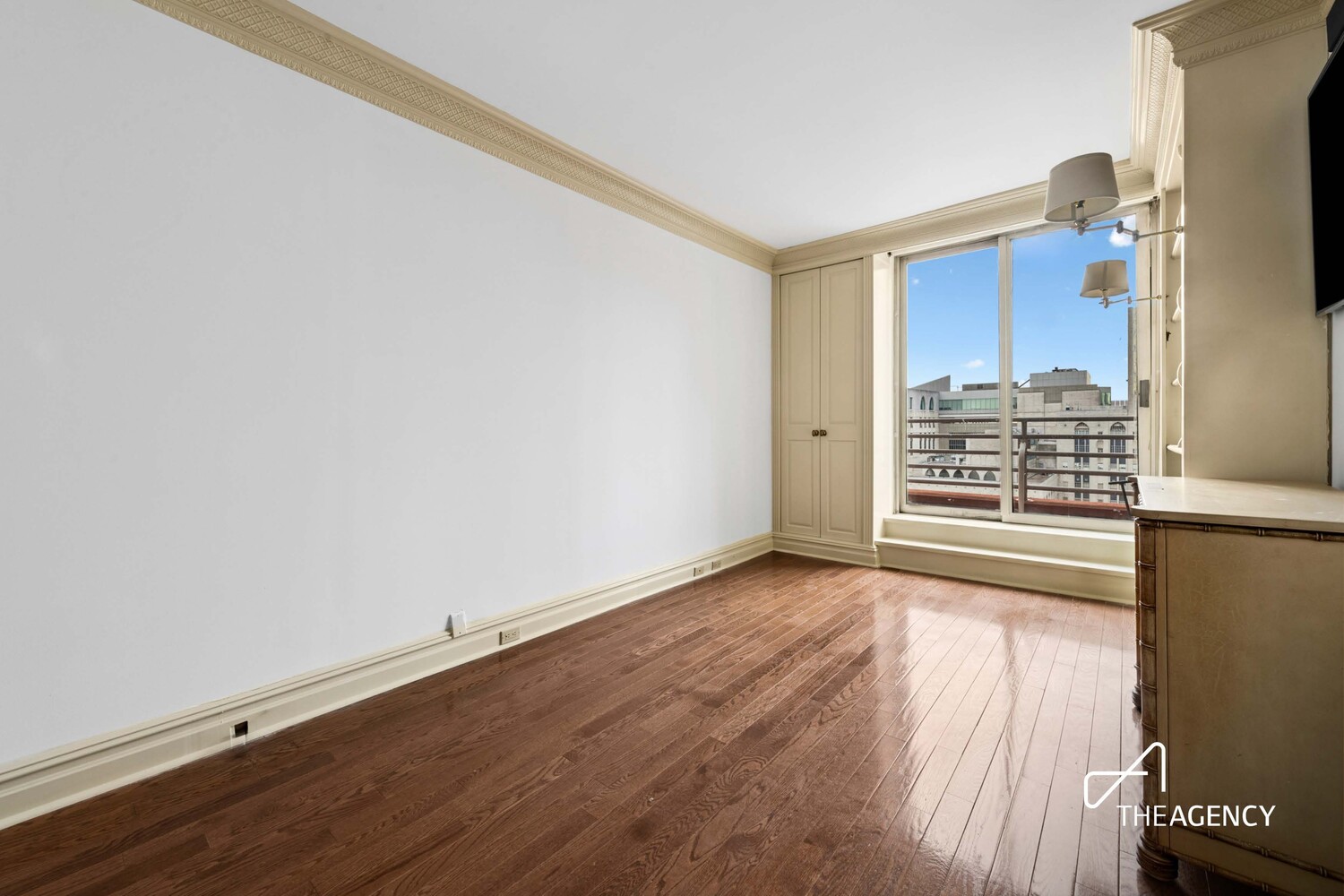 524 E 72ND Street 22D