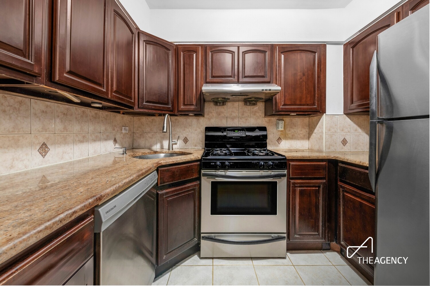 94-11 59TH Avenue D24