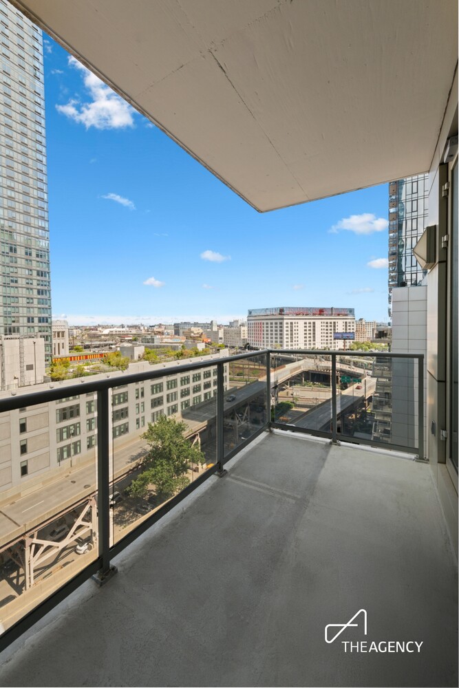 44-15 PURVES Street 15C