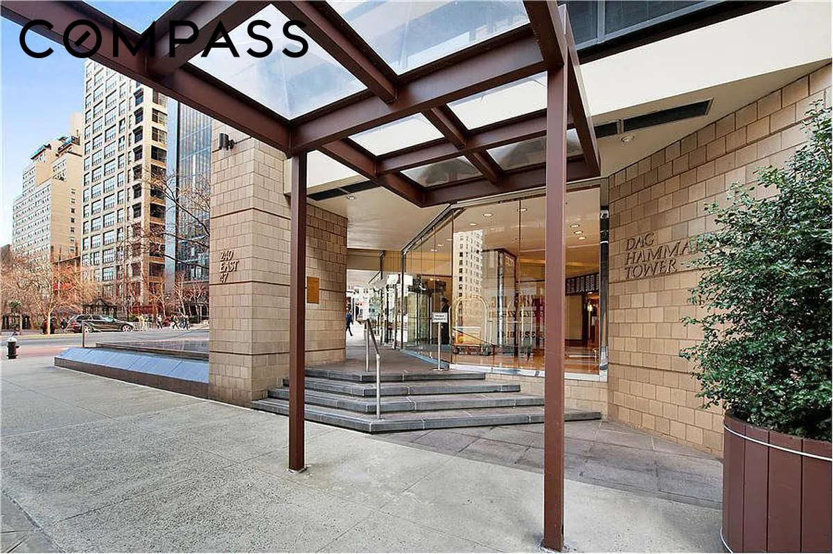 240 E 47th Street 22B