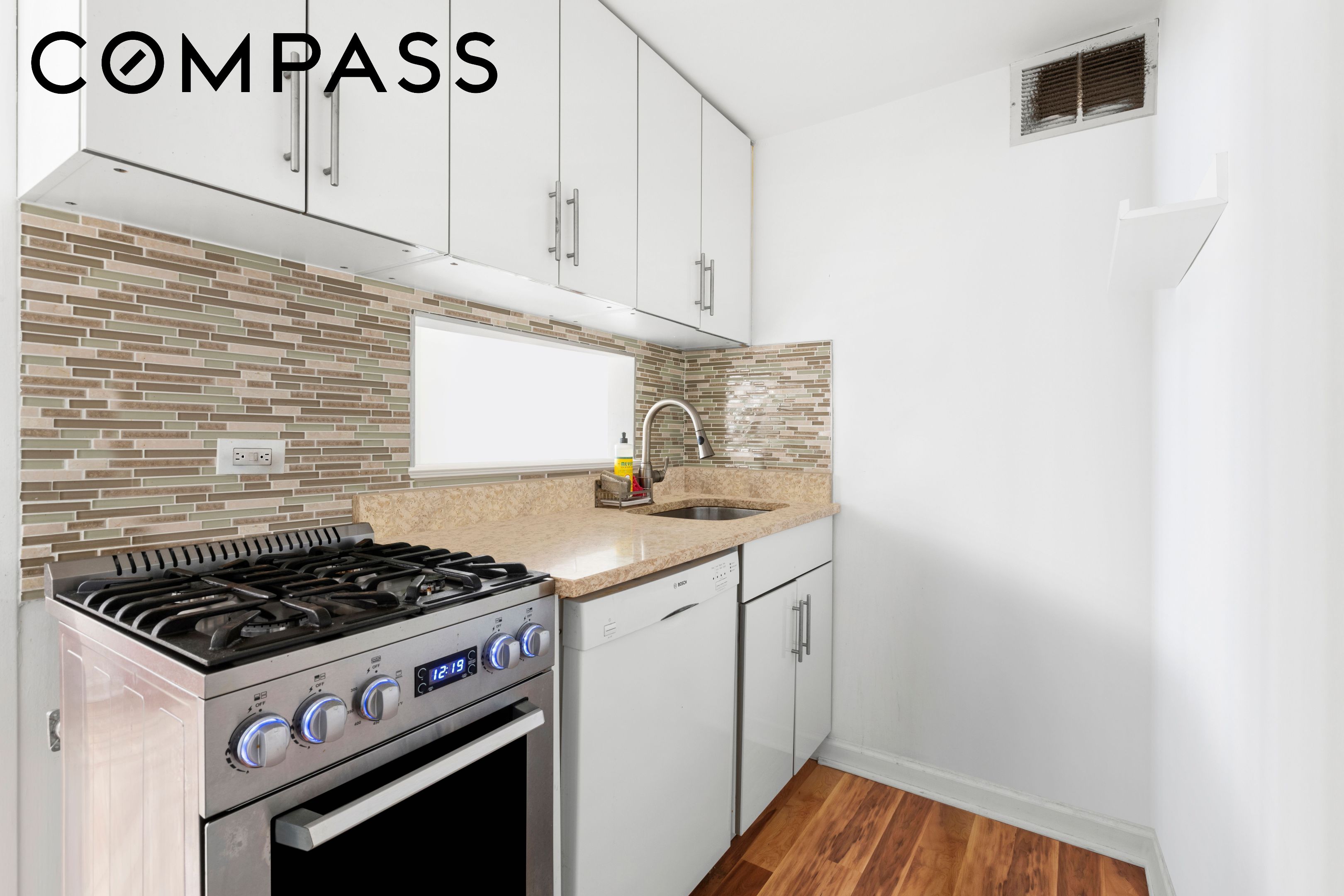 35 E 38th Street 12B