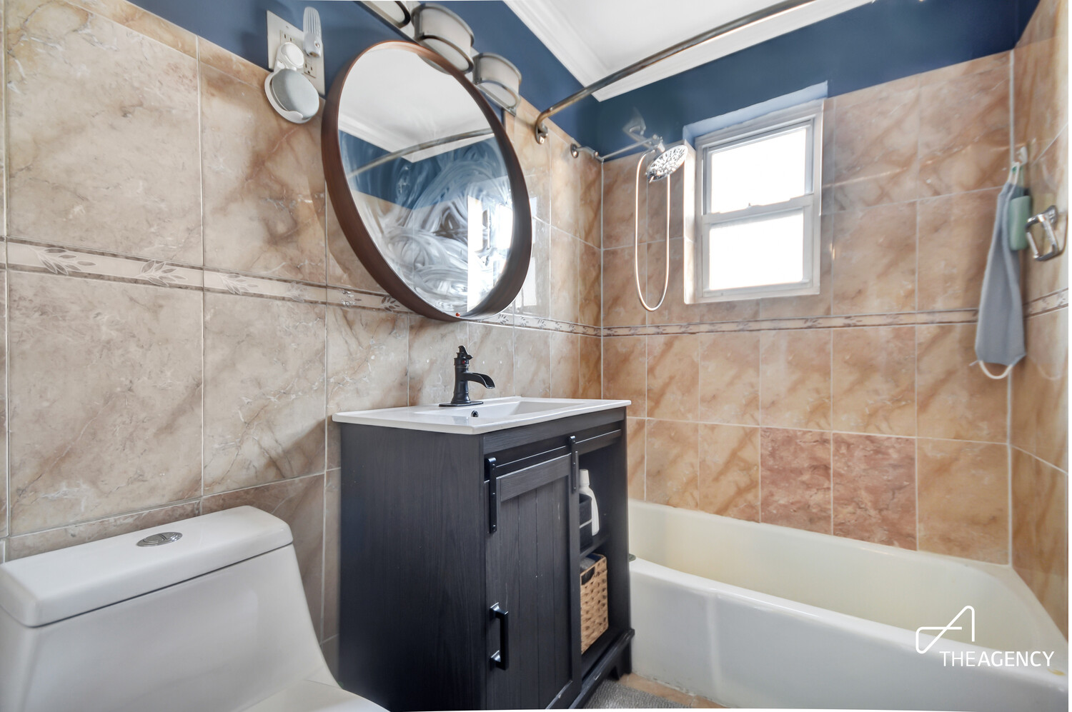 3240 RIVERDALE Avenue 4K