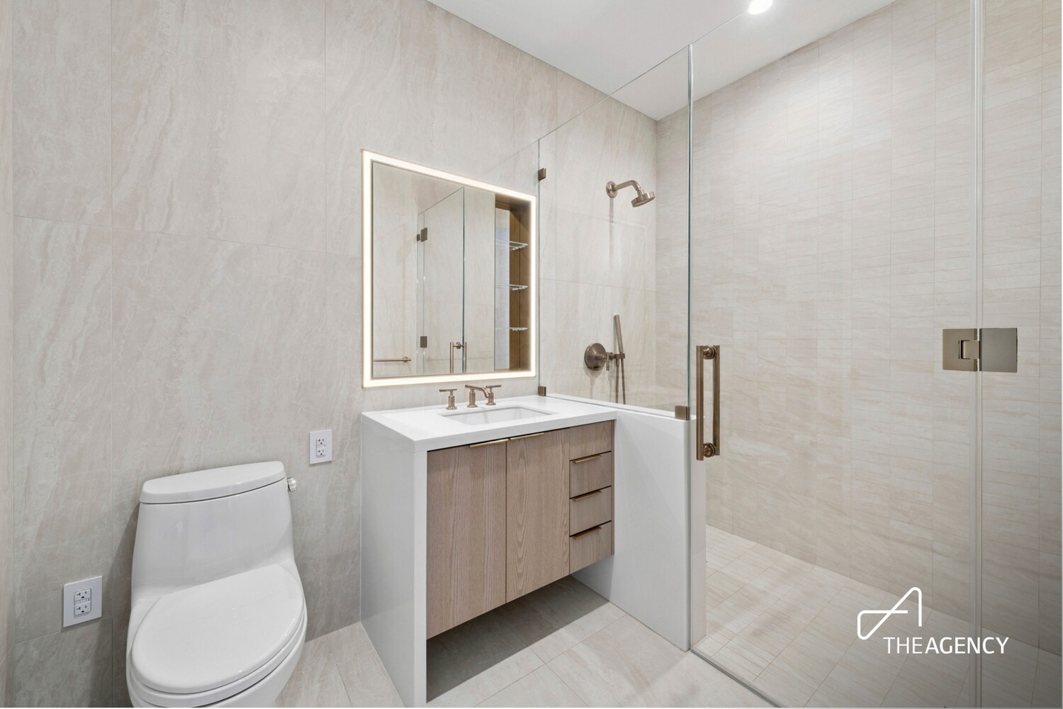 3 COURT Square PH302