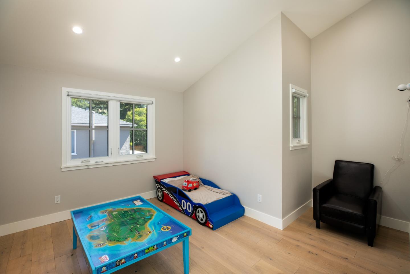 100 Wellington Drive