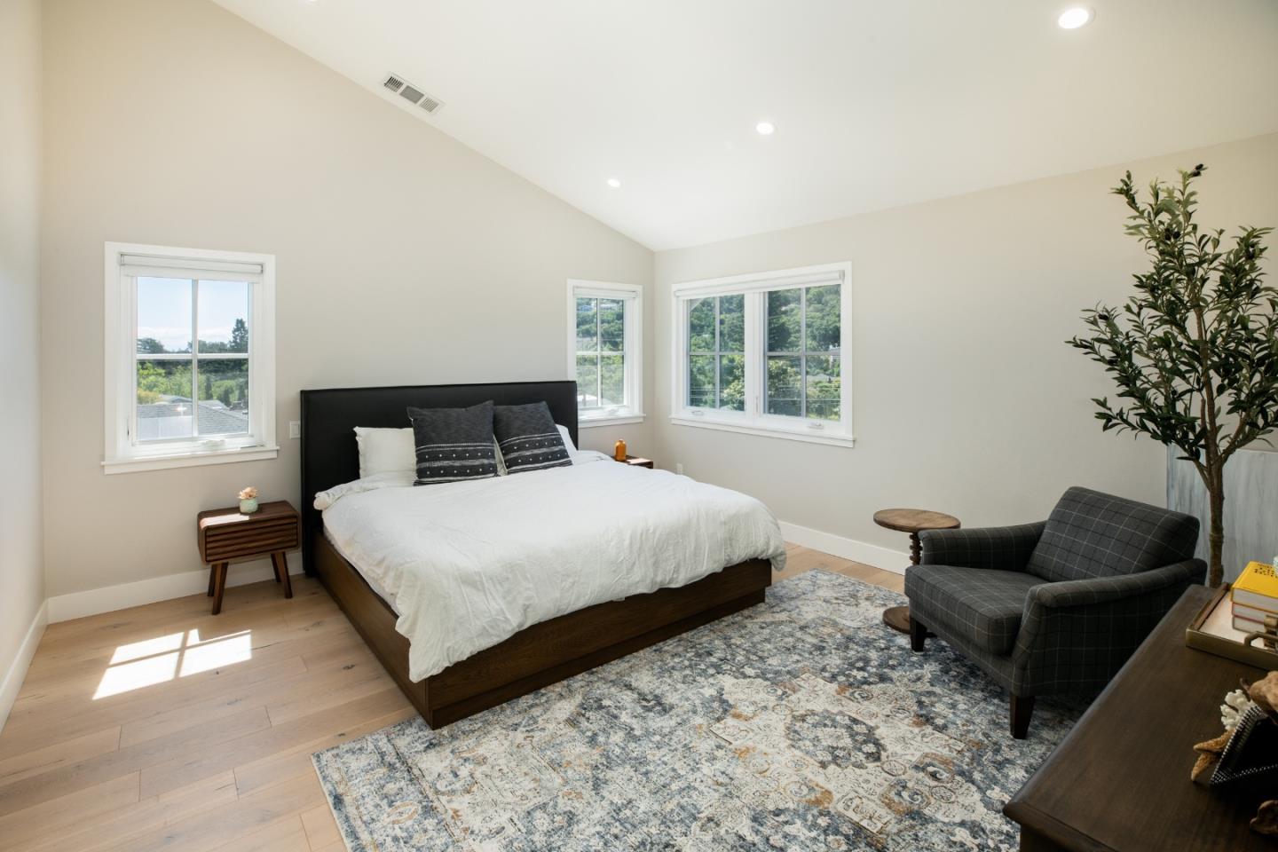 100 Wellington Drive