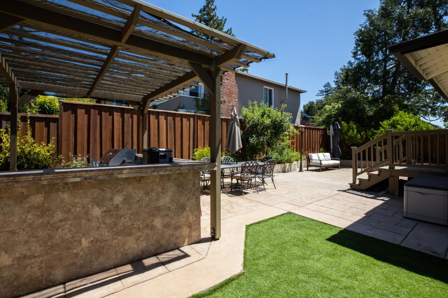 100 Wellington Drive