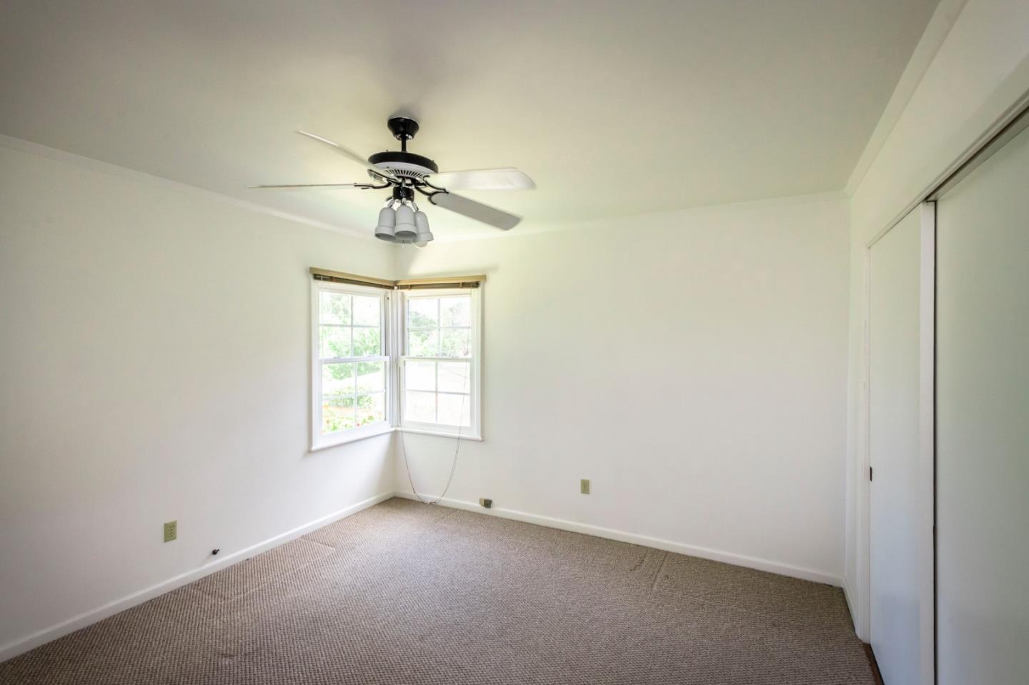 1556 Albemarle WAY
