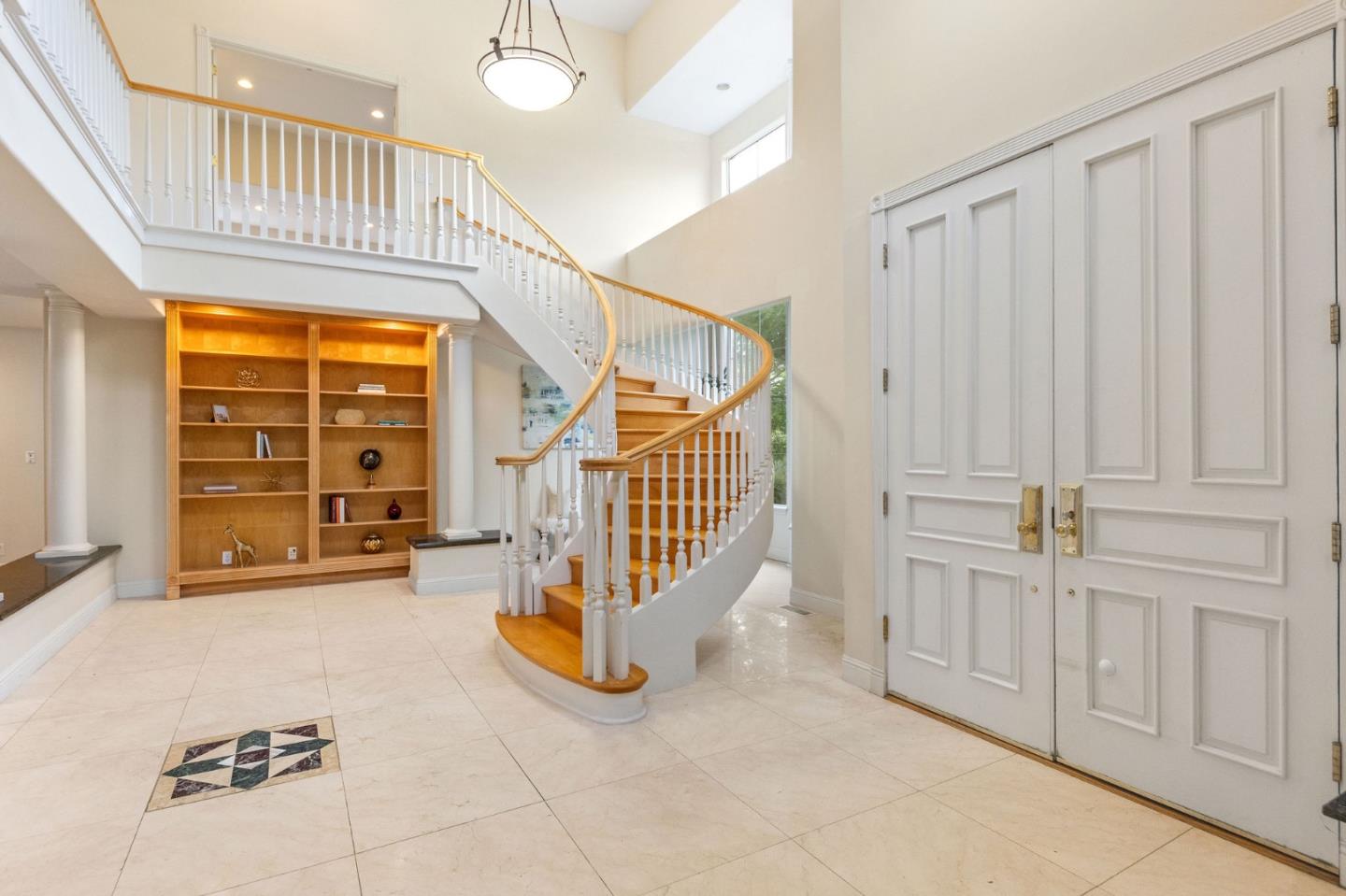 1531 Wedgewood Drive