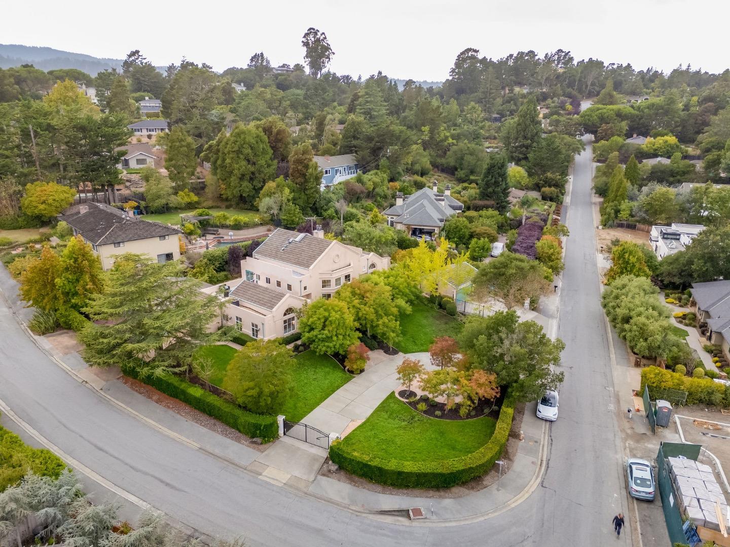 1531 Wedgewood Drive