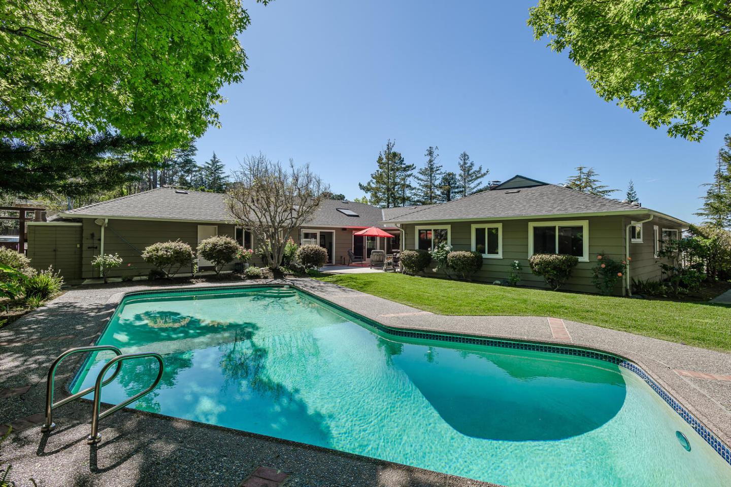 965 Parrott Drive