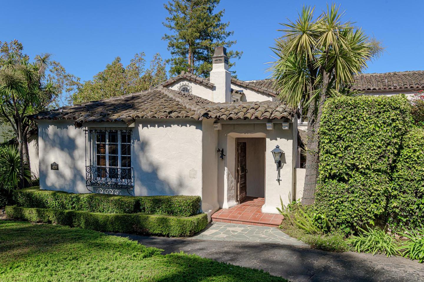 420 El Arroyo Road