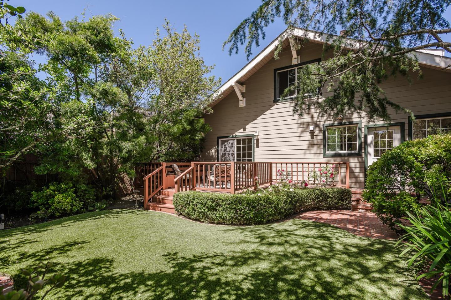 717 Walnut Avenue