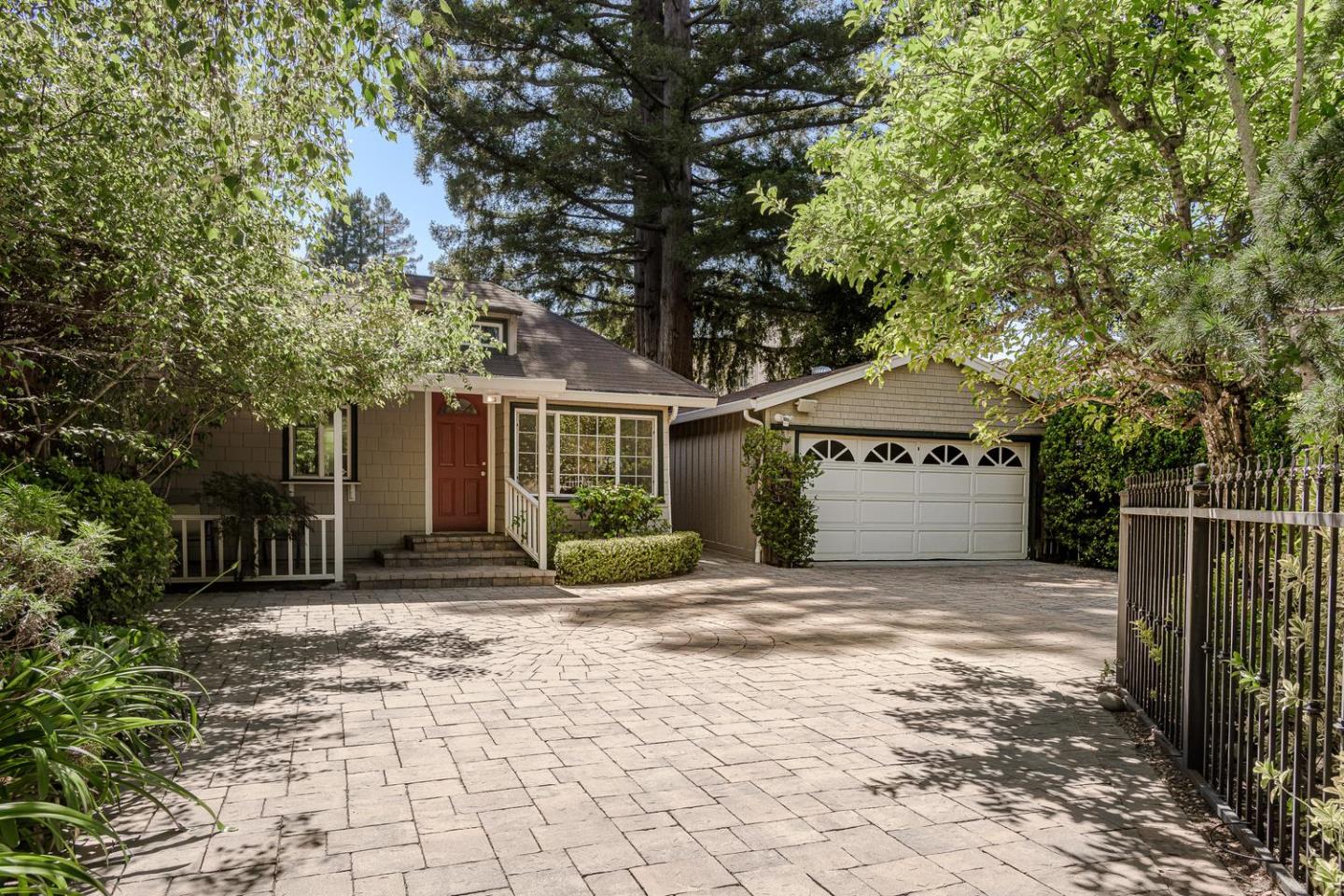 717 Walnut Avenue