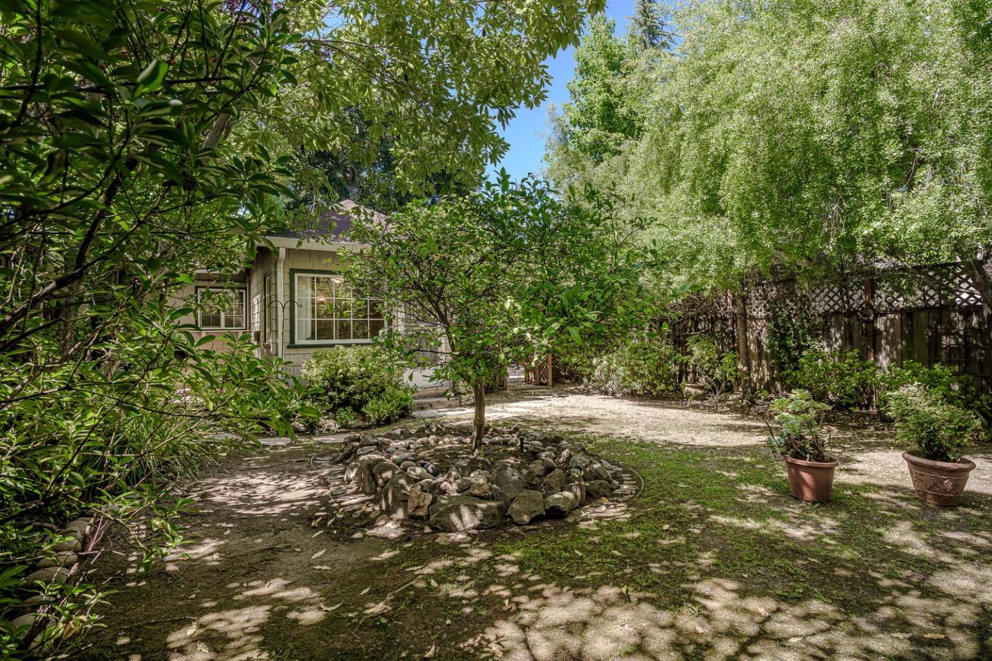 717 Walnut Avenue