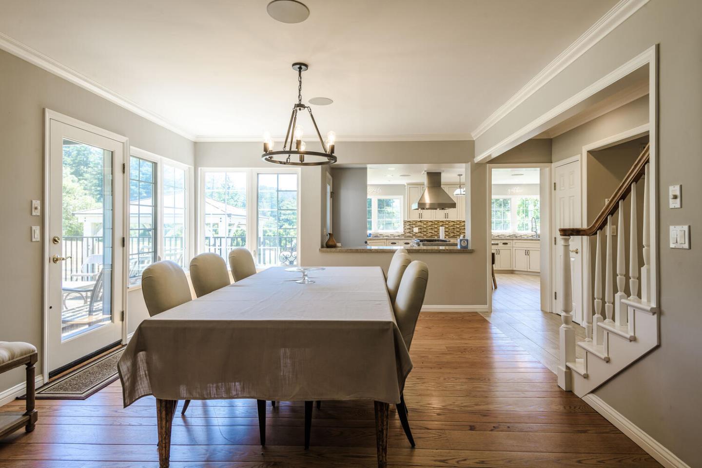 60 Fernwood Drive