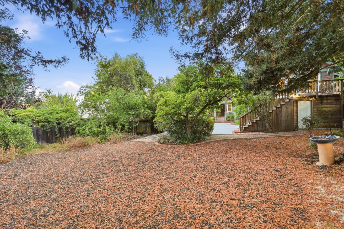 408 Warren RD