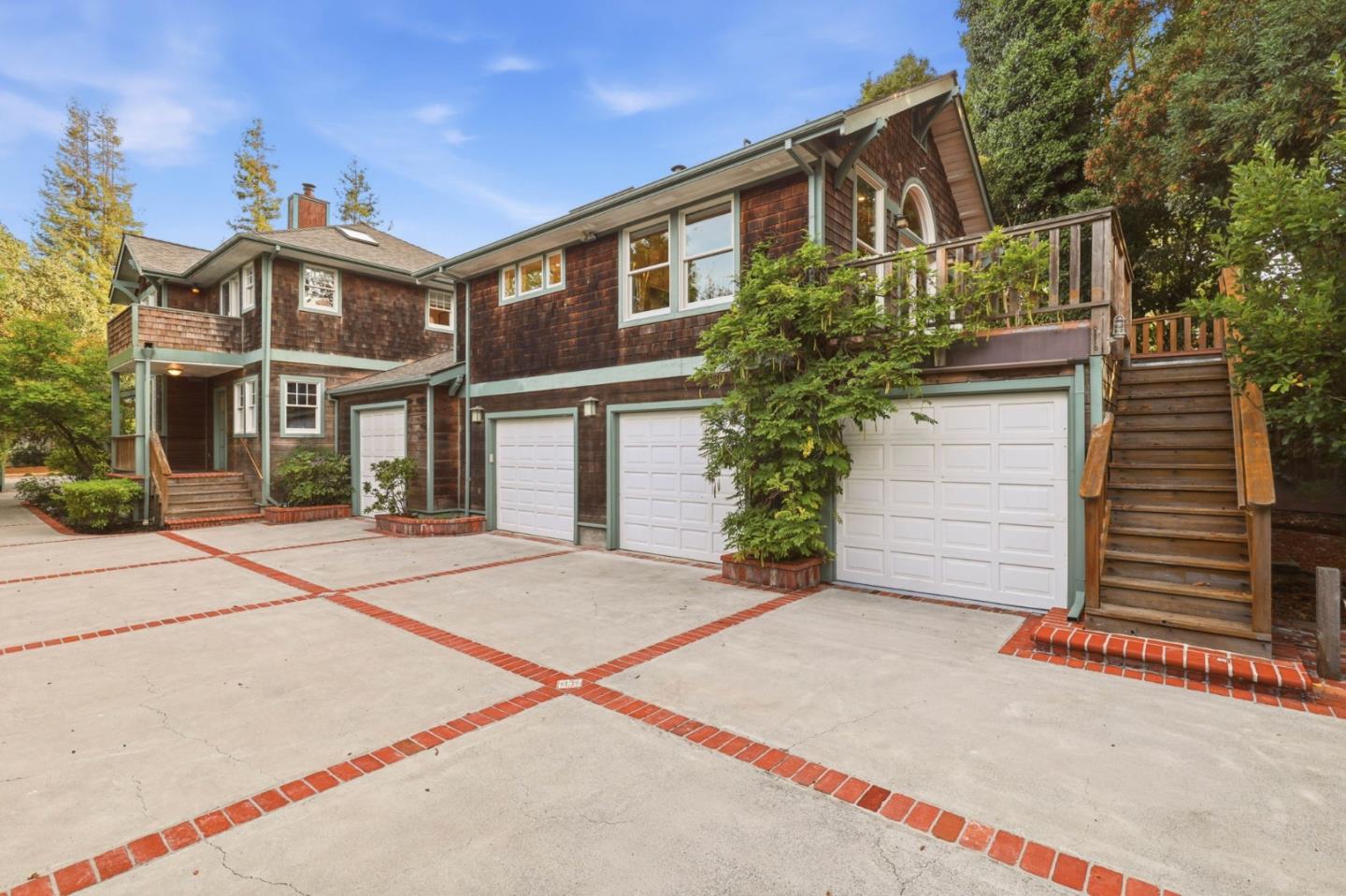 408 Warren RD