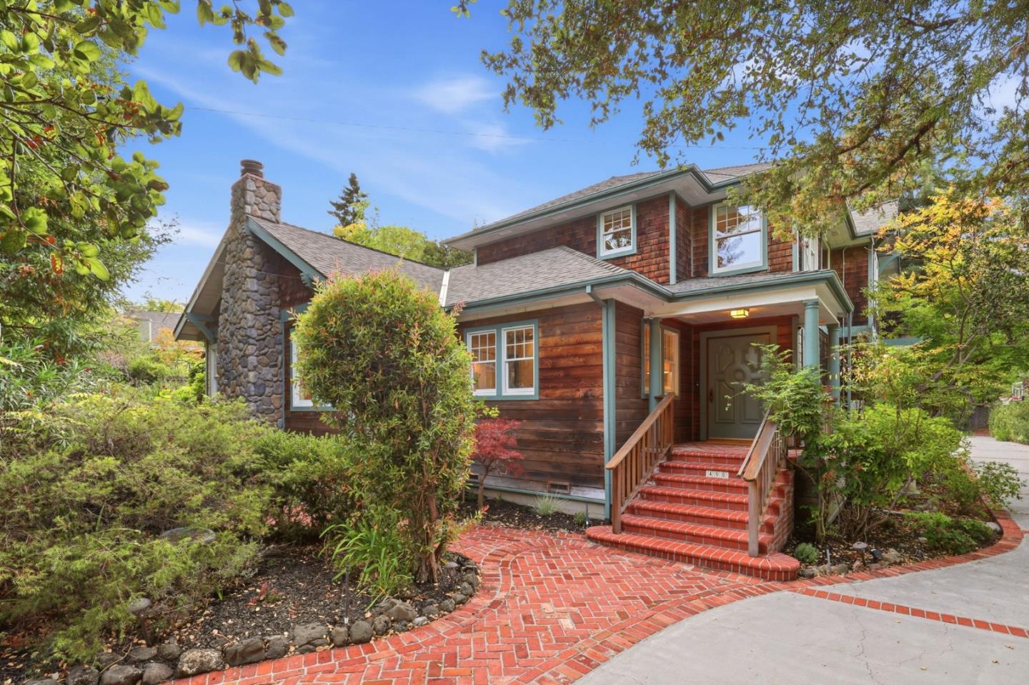 408 Warren RD