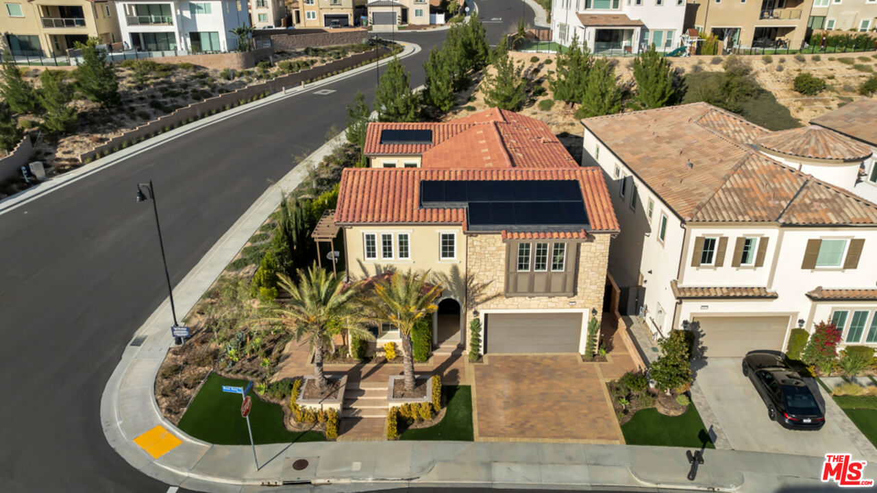 20679 W Wood Rose Ct