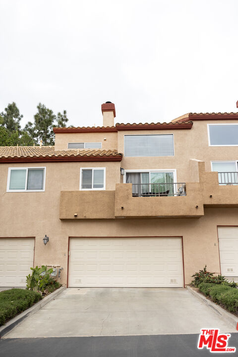 22625 Copper Hill Dr Unit: 105