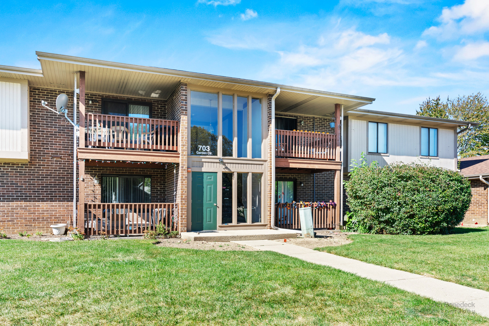 703 Garden Circle Unit: 8