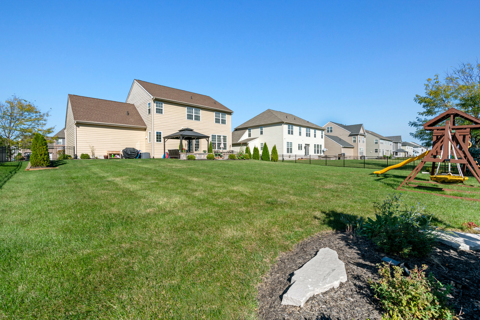 3675 Congressional Parkway