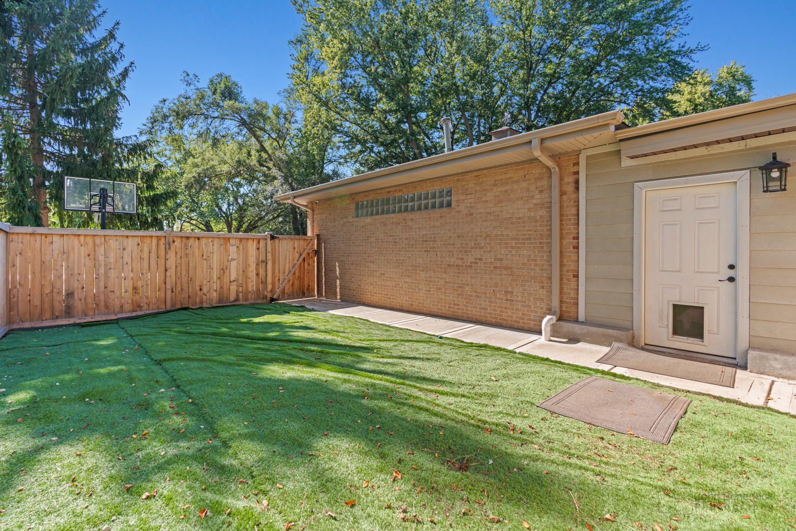 127 Howe Terrace