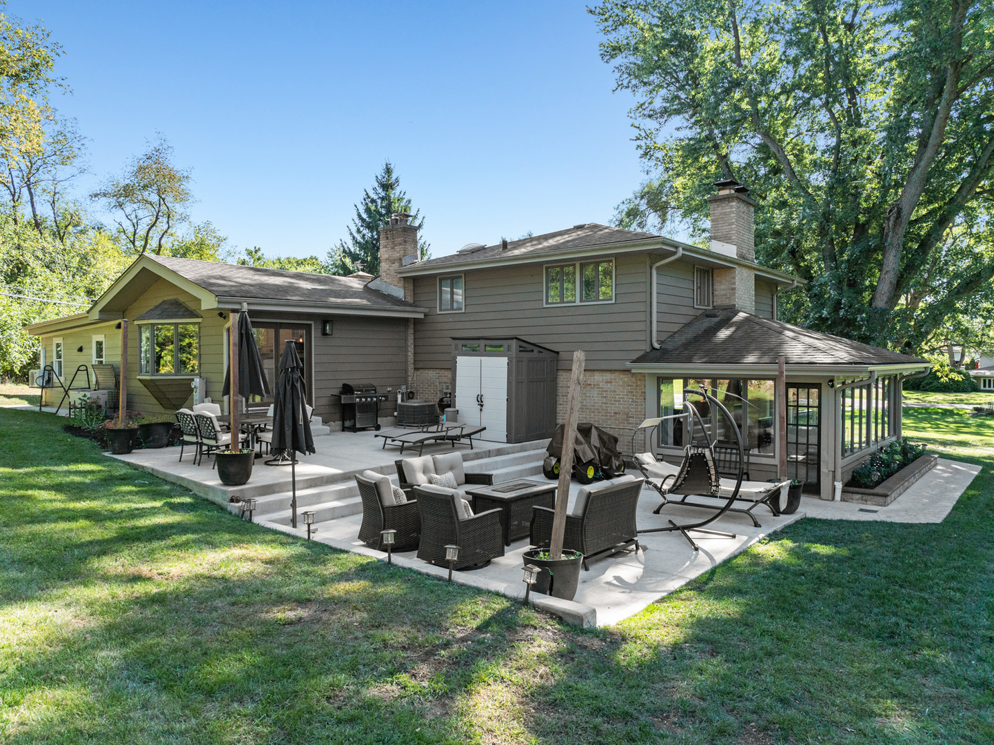 127 Howe Terrace