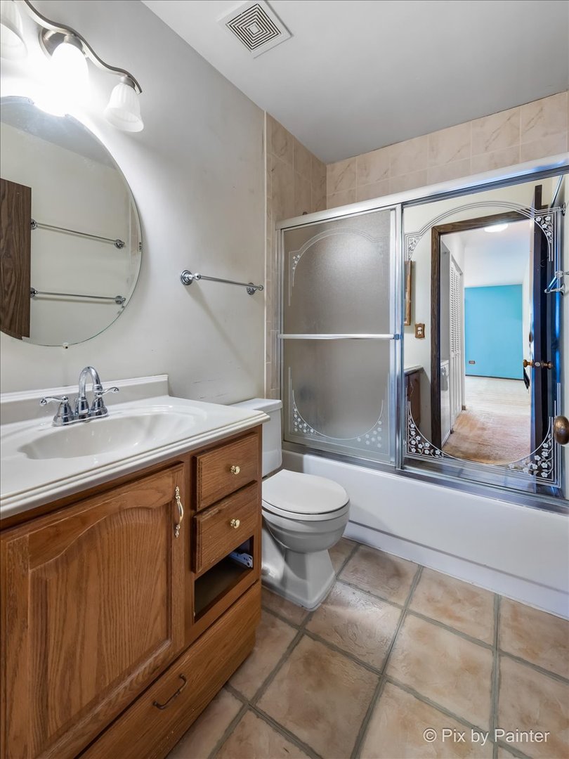1032 Glouchester Harbor Unit: 1032