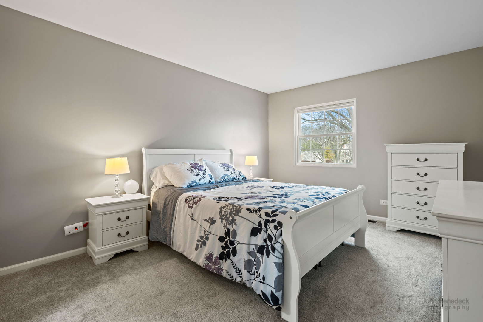 360 Ascot Lane
