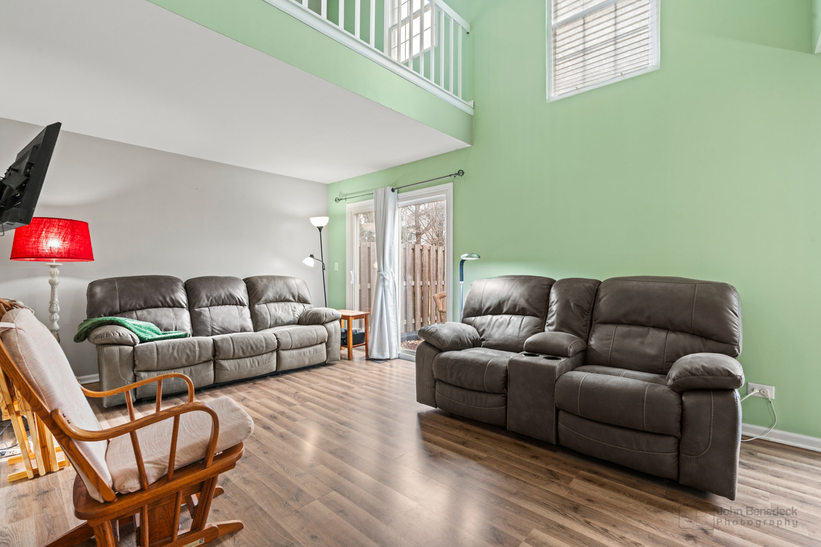 360 Ascot Lane