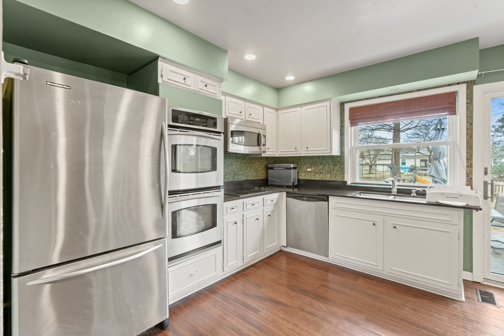 1012 N Goldengate Lane