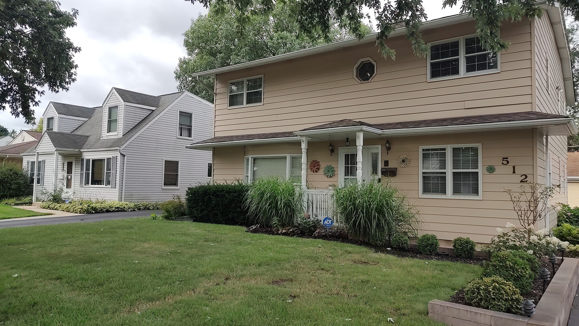 512 N Prospect Manor Avenue