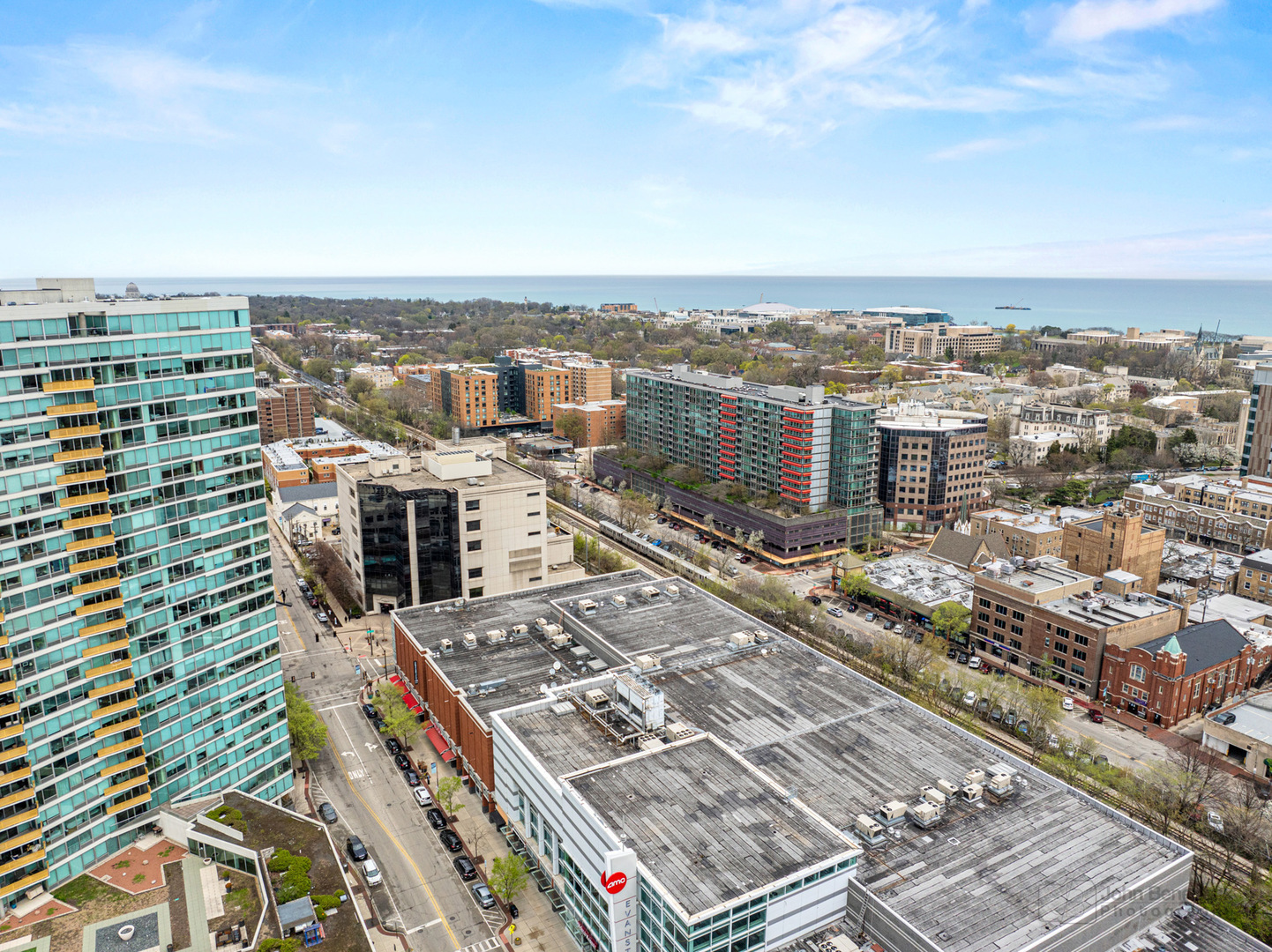 1585 Ridge Avenue Unit: 601