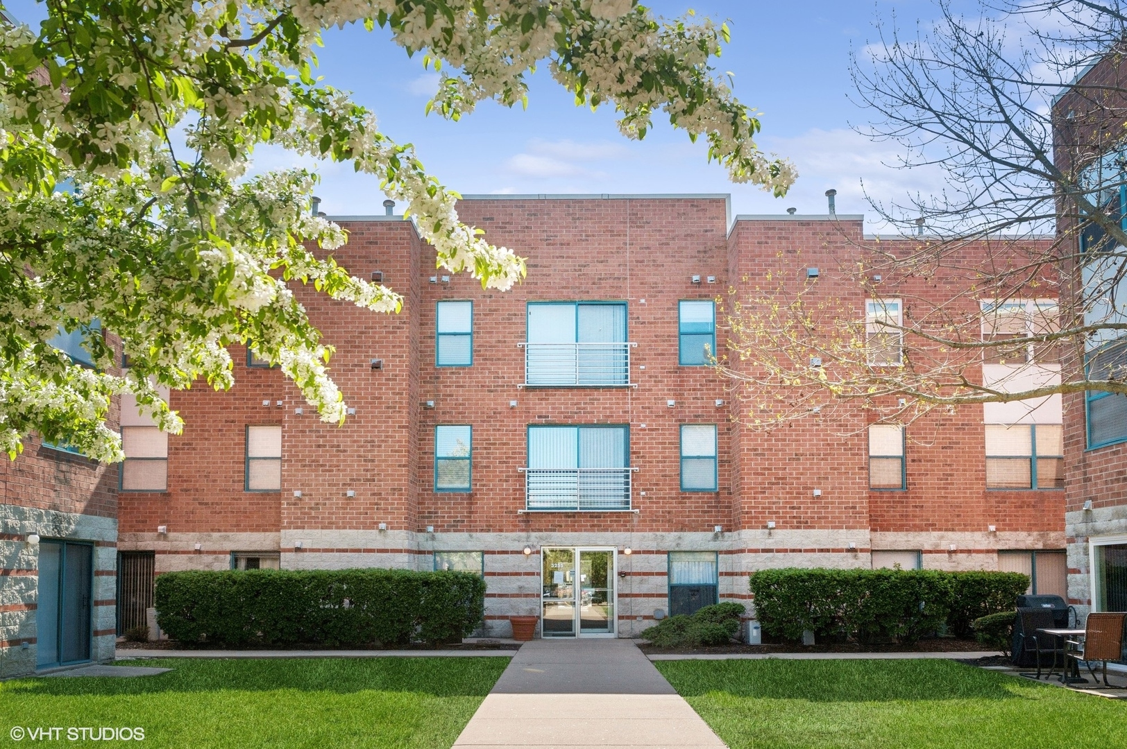 3255 Kirchoff Road Unit: 305