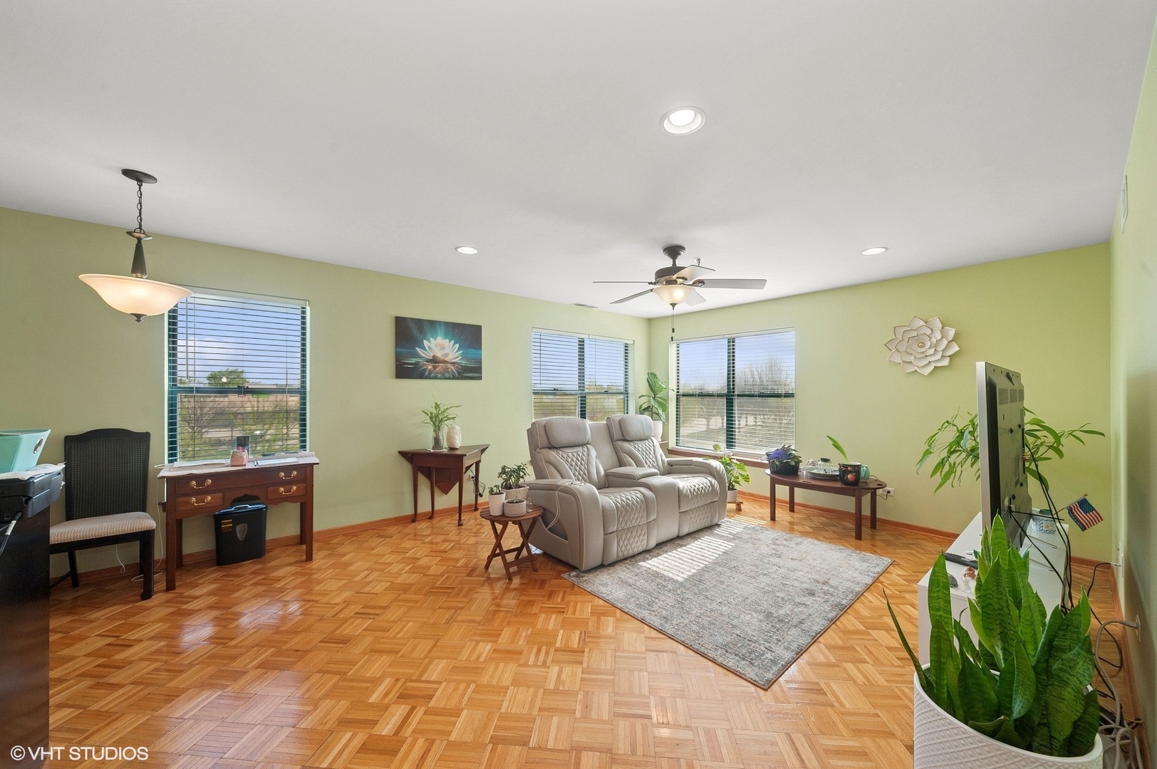 3255 Kirchoff Road Unit: 305