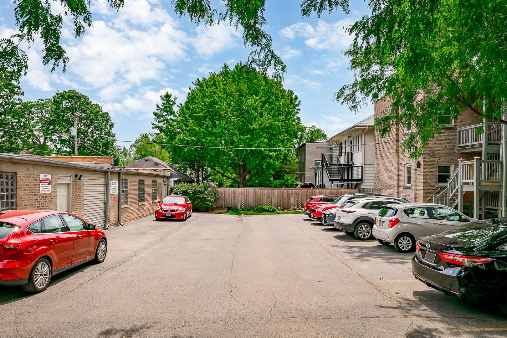 206 S LOMBARD Avenue Unit: 206B